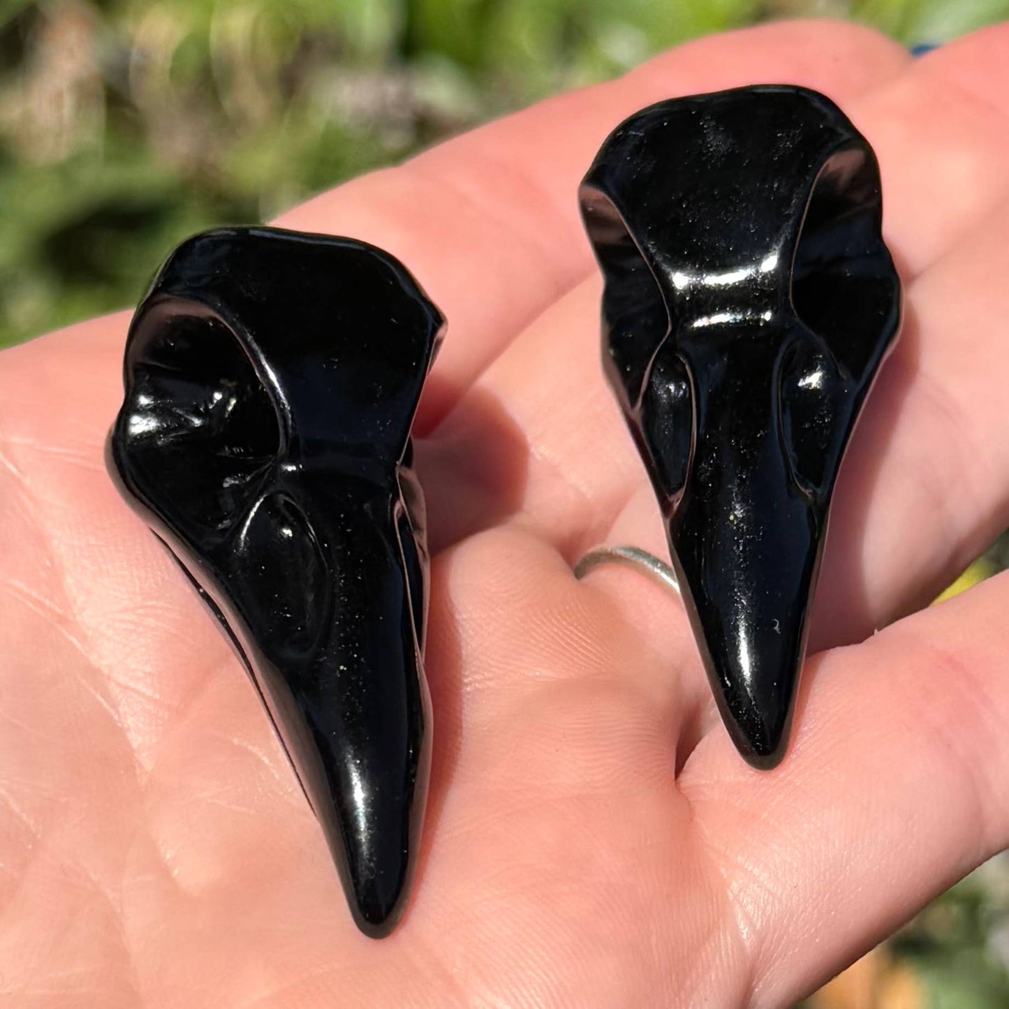Obsidian Raven Skull - Small