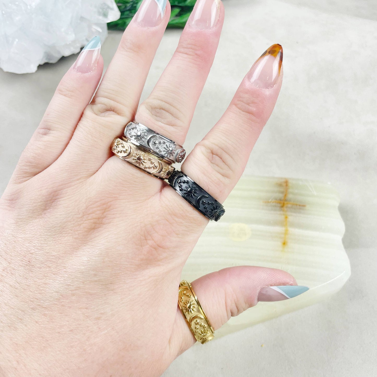 Celestial Stainless Steel Spinner Band Ring: Black / 8