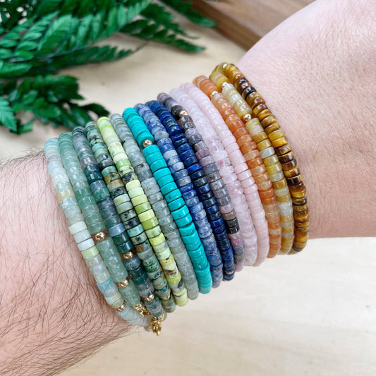 Litae Bracelet/// Delicate Gemstone Beaded Bracelet: African Turquoise
