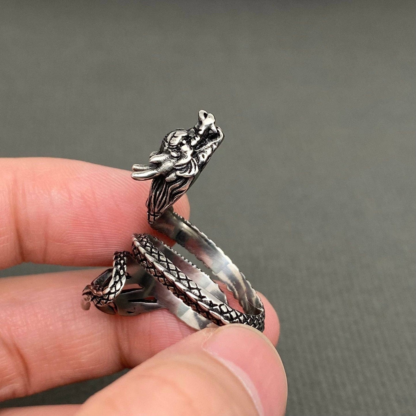 Mio Queena - Chinese Dragon Men's Stainless Steel Ring - MJ/MR: 8