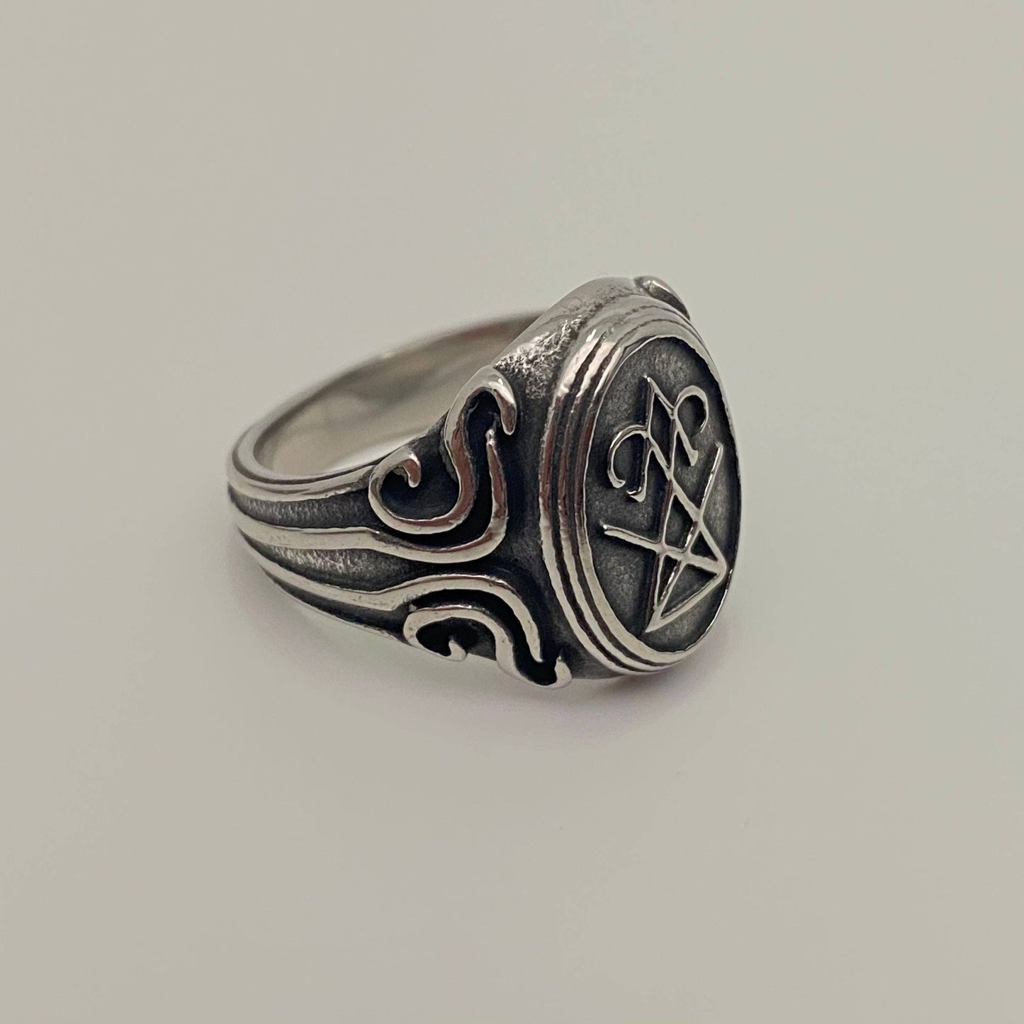 Mio Queena - Stainless Steel Lucifer Satan Men's Ring - MJ/MR: Small / 12