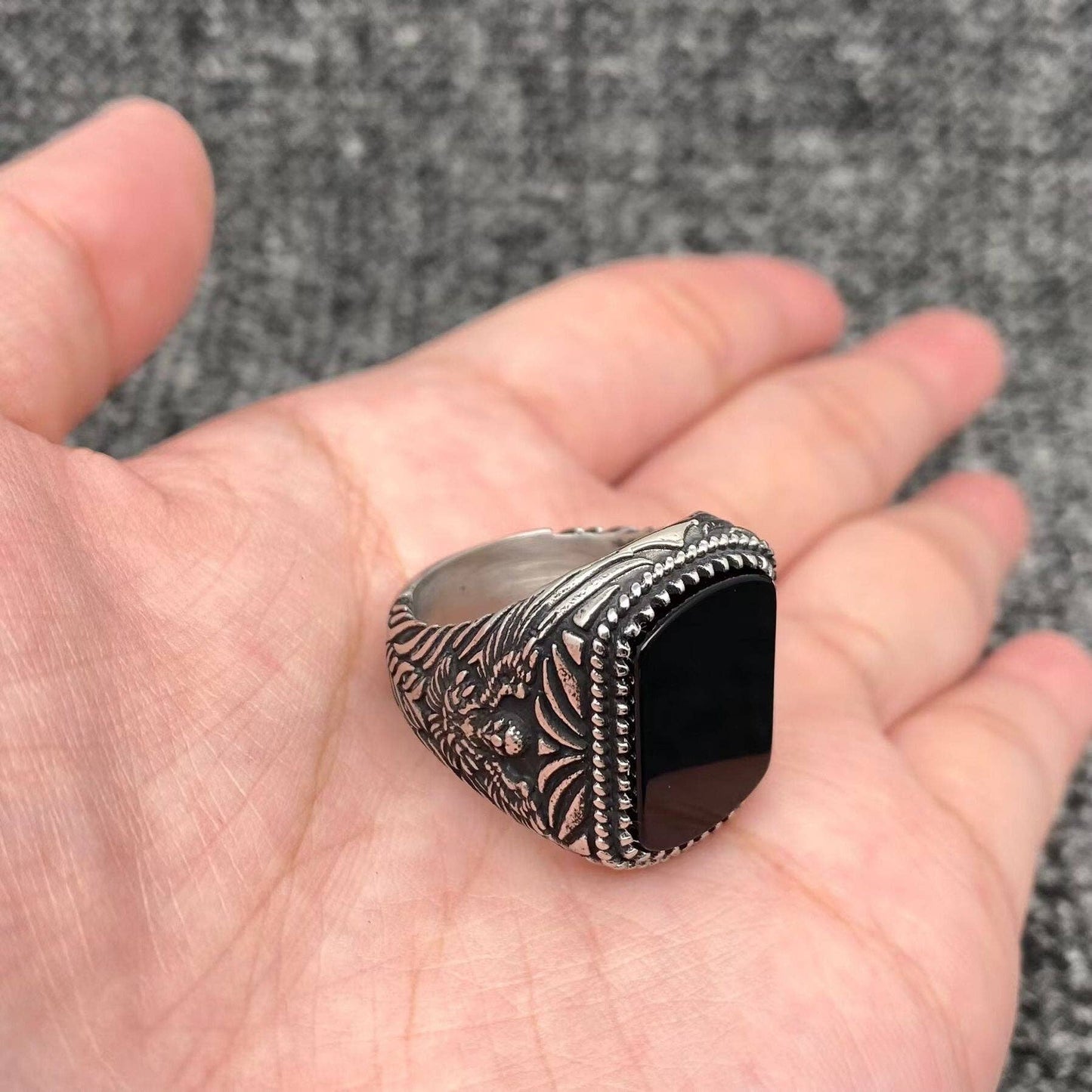 Mio Queena - Inlaid Black Agate Stainless Steel Carved Ring - MJ/MR: 8